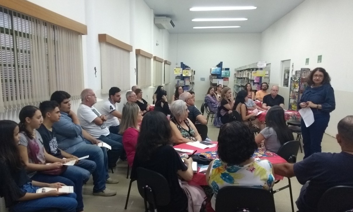 Rachel de Queiroz encerra última edição de 2019 da Degustação Literária