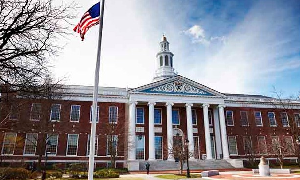 Cinco oportunidades em Harvard que você precisa conhecer; veja a relação