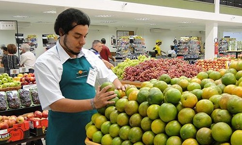Fim de ano: festas fazem varejo alimentar ter melhor geração de empregos