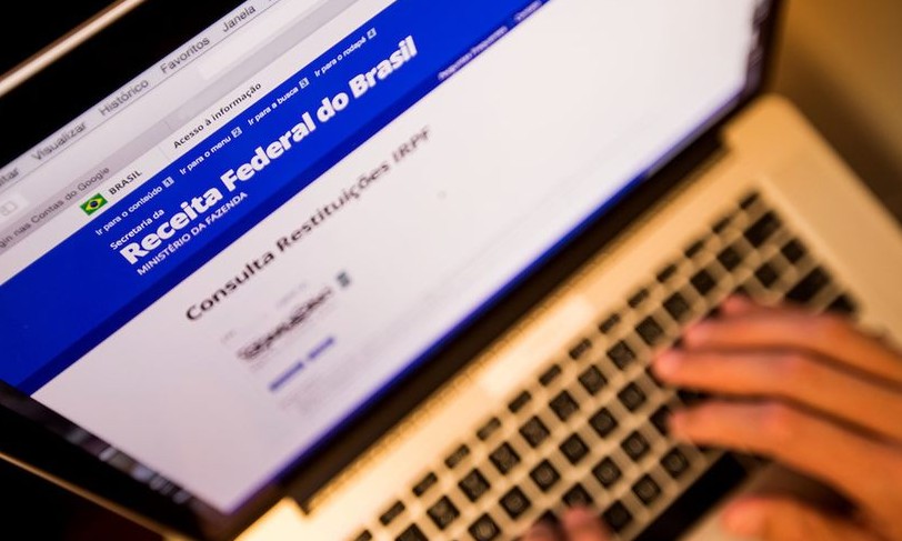 Imposto de Renda: Mais de 700 mil declarações na malha fina – veja o que fazer