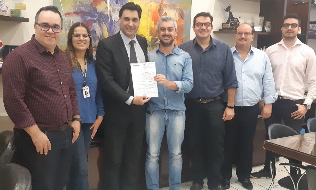 Uni-FACEF assina convênio com a Prefeitura de Pedregulho para estágios