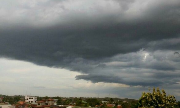 Tempo continua instável e mais quente em Franca nesta segunda, 02