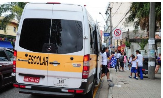 Vans escolares de Franca têm até fevereiro para renovação do alvará