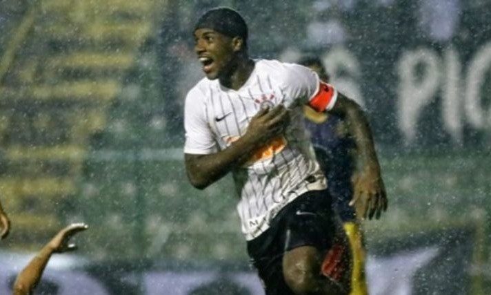 Copa Júnior: Esgotados os ingressos da área coberta para esta segunda-feira, 06