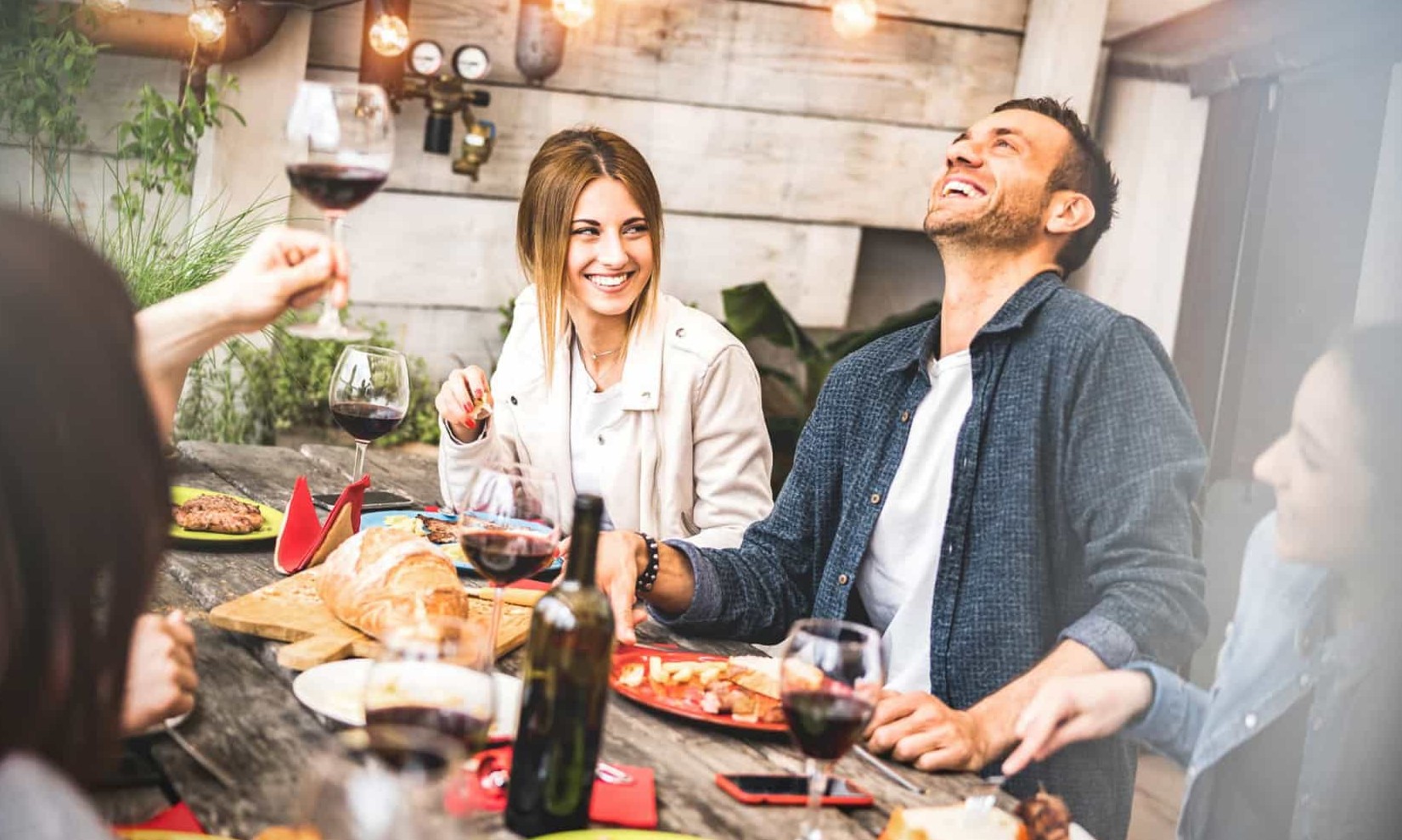 Conheça alguns benefícios do vinho para a saúde, além de todo o sabor