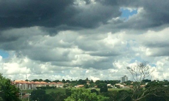 Tempo segue instável, com calor e pancadas de chuva em Franca nesta quinta, 16
