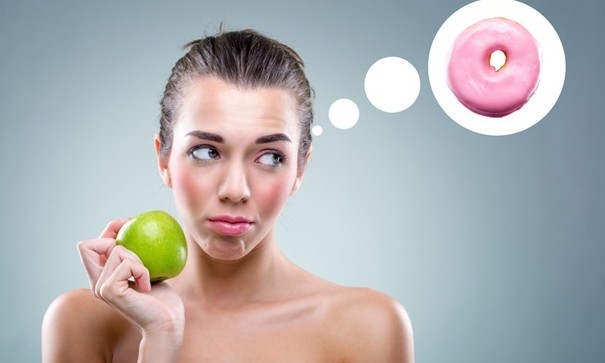 Você costuma fracassar na dieta? Especialistas explicam o que acontece