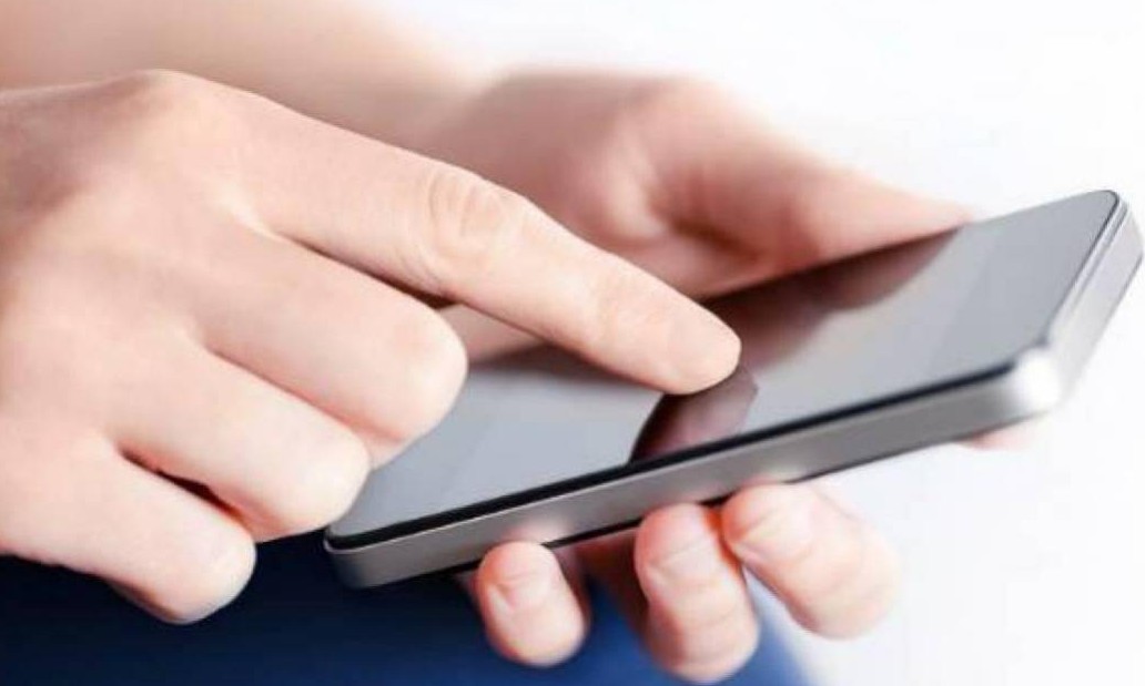 Golpe no SMS para roubar dinheiro fez 5 mil vítimas; veja como se proteger