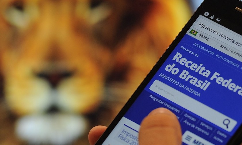 Receita abre na quarta (08) consulta a lote residual de restituição do IR