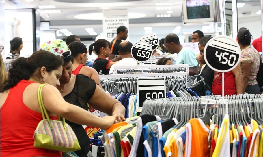 Feriados de 2020 devem causar prejuízo de quase R$ 20 bilhões ao comércio