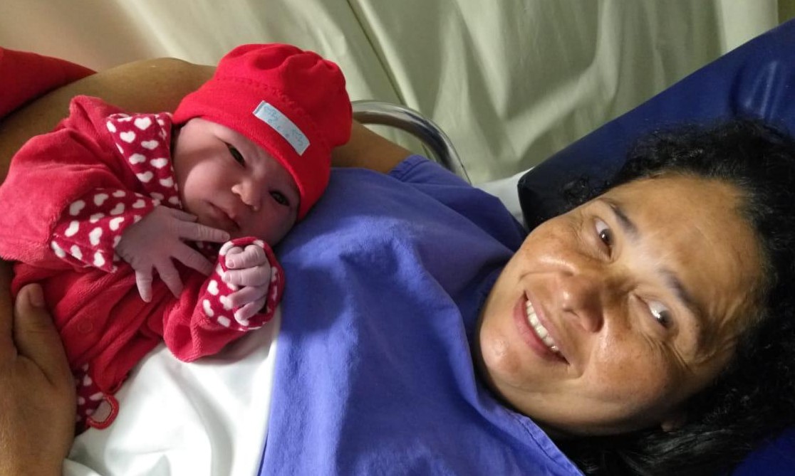 Primeiro bebê francano de 2020 nasceu à 00h15 na Santa Casa de Franca