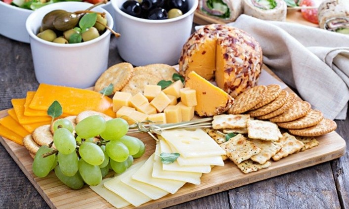 Não acha queijo especial? Aposte nos similares para fazer bonito à mesa