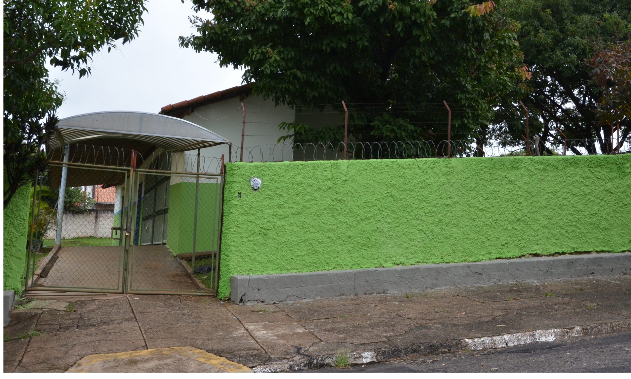 Revitalização é feita na Escola Profª Haideê Maquiafave, no Portinari