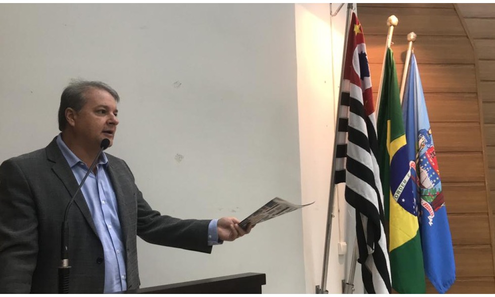 Adérmis Marini sugere emenda para viabilizar o projeto do Bolsa Medicina