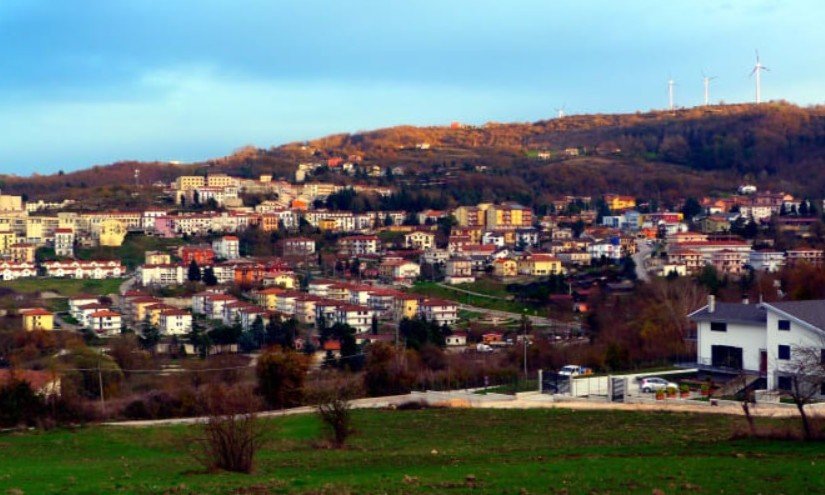Cidade italiana, perto da Costa Amalfitana, paga aluguel para você morar lá