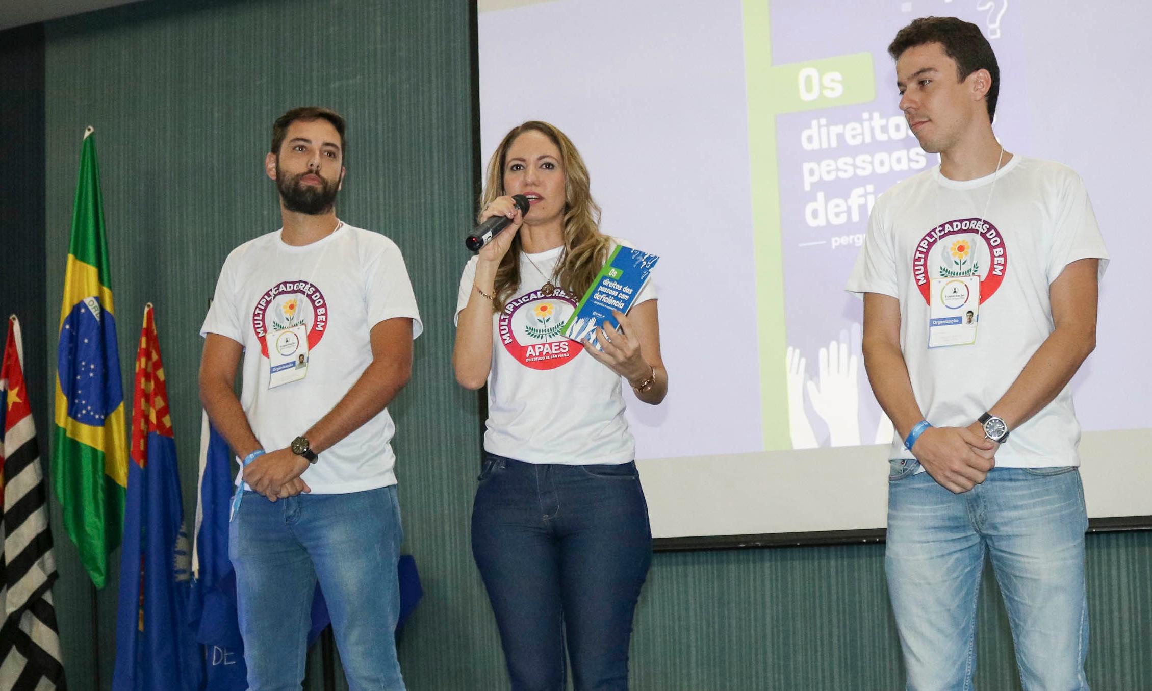 FEAPAES-SP lança cartilha sobre os direitos das pessoas com deficiência