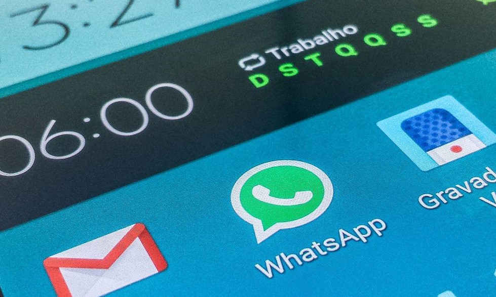 Procon-SP notifica OLX e MercadoLivre por golpes aplicados pelo WhatsApp