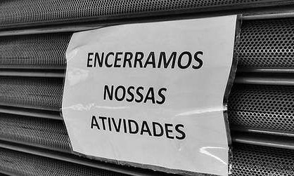 Brasil perdeu mais de 300 mil empresas nos últimos quatros anos, segundo IBGE