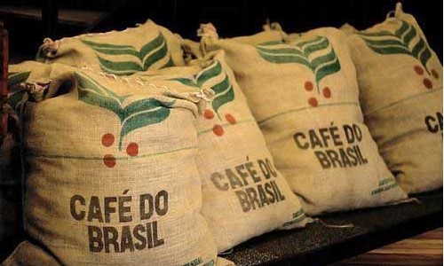 Café sobe mais de 400 pontos em NY e tendência é de altas na próxima semana