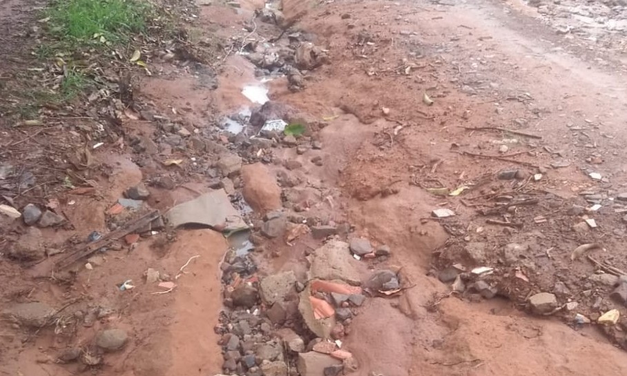​Chuvas dos últimos dias deixam moradores do Terra Brasil quase isolados
