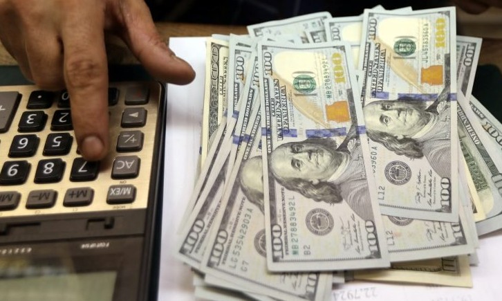 Carro, remédios, pão… Entenda o que a alta do dólar é capaz de impactar