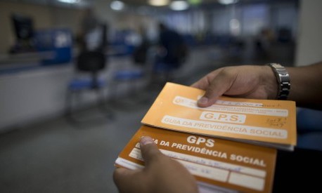 Contribuições ao INSS de MEIs, autônomos e donas de casa mudam em março