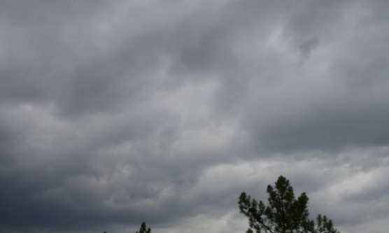 Sábado, 08, será nublado e com pancadas de chuva à tarde em Franca
