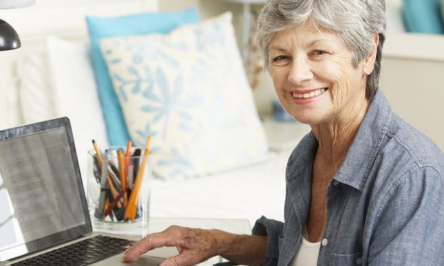 Continuar a trabalhar após os 70 anos? Estas são as 4 coisas que precisa saber