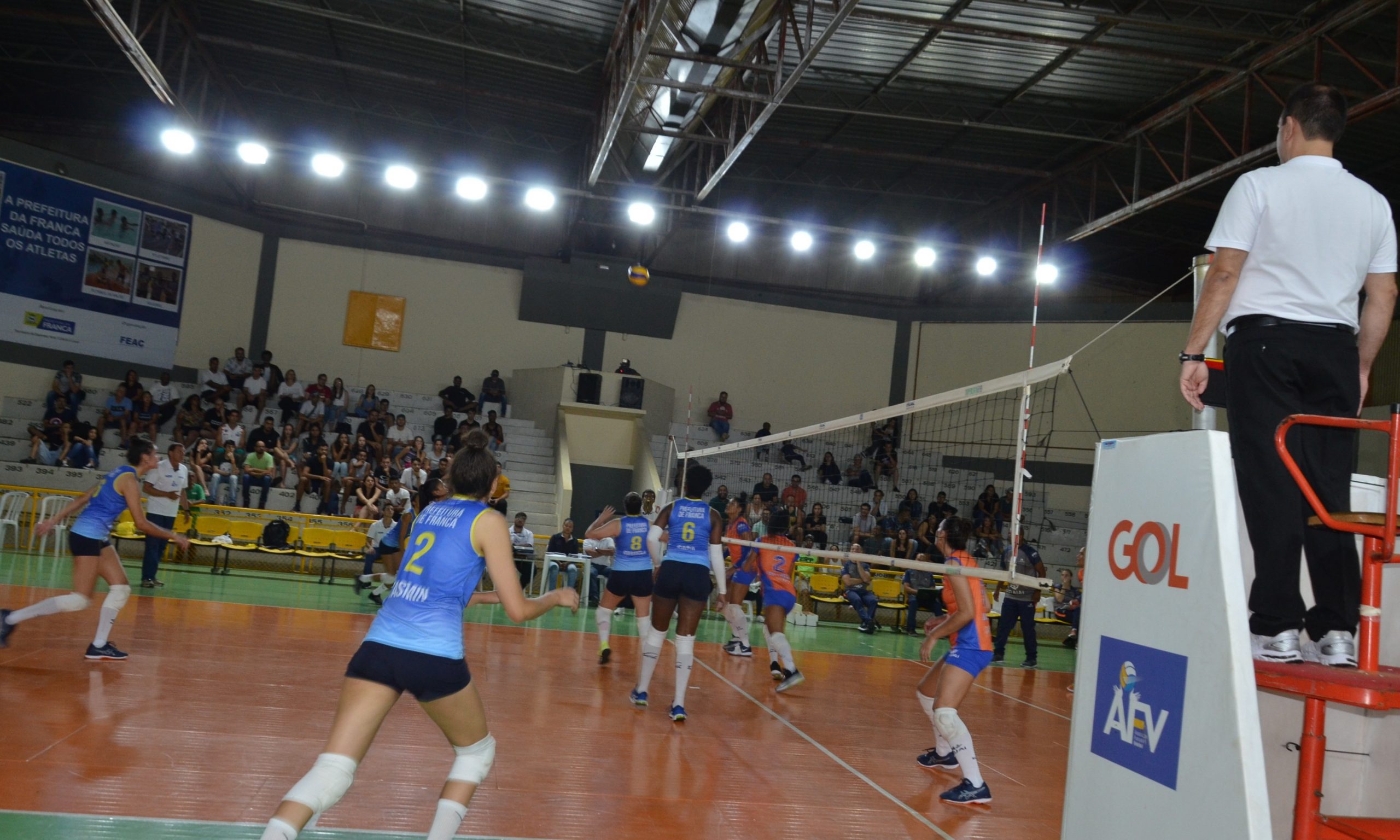 Vôlei: Champagnat é palco de ‘duelo’ entre Franca e Brasília neste sábado, 15