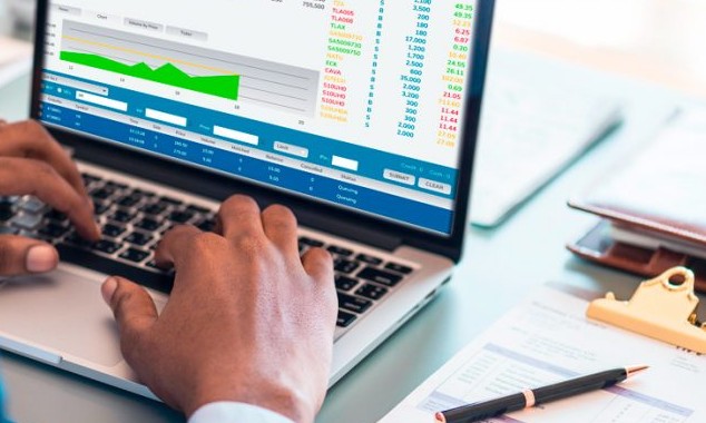 Cursos gratuitos do FGV Online focam em marketing, finanças e consumo