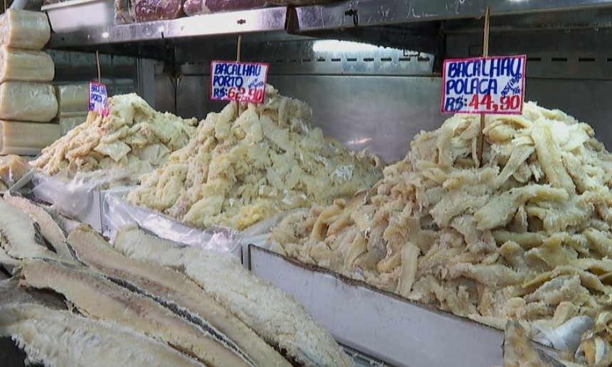 Alta do dólar encarece bacalhau e consumidores da região buscam opções