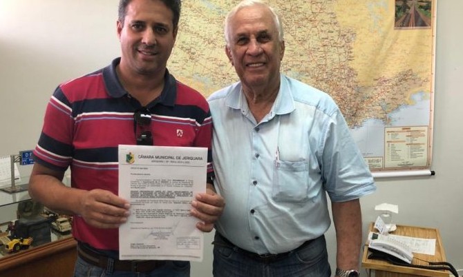 Prefeito de Jeriquara pede ao DER a manutenção de vicinal que leva à cidade