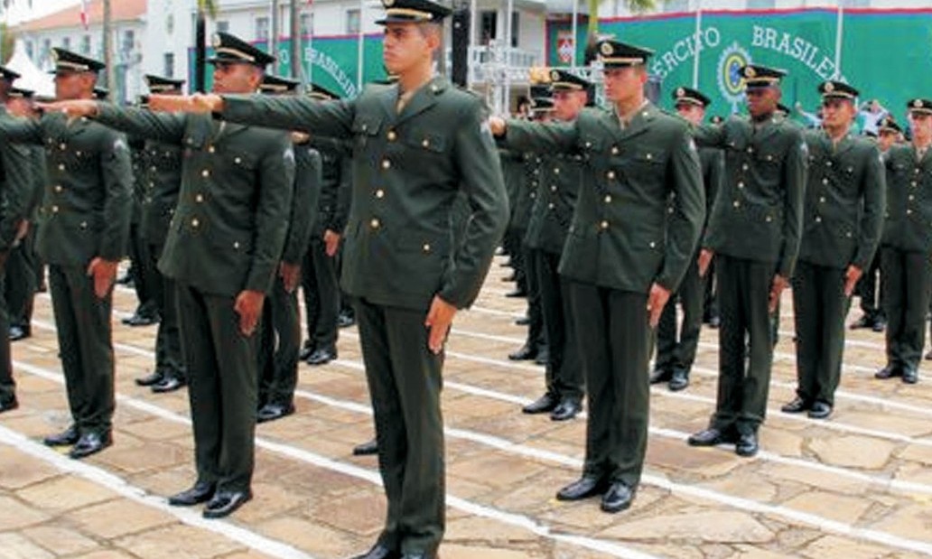 Escola de Sargentos do Exército Brasileiro oferece 1.100 vagas de nível médio