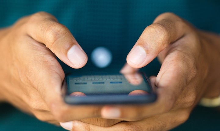 Procon notifica empresas por golpes via WhatsApp: OLX, Zap e MercadoLivre