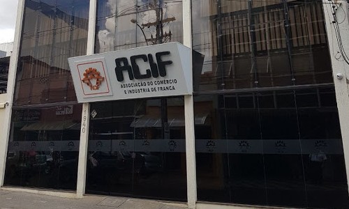 Covid-19: ACIF interrompe atendimento presencial ao público a partir desta sexta