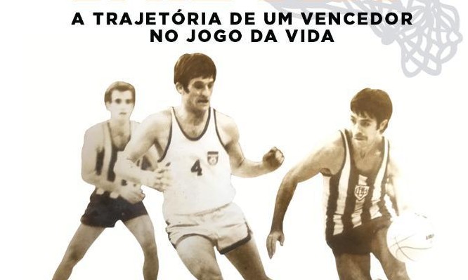 Hélio Rubens lança livro com sua biografia cercado de amigos e admiradores