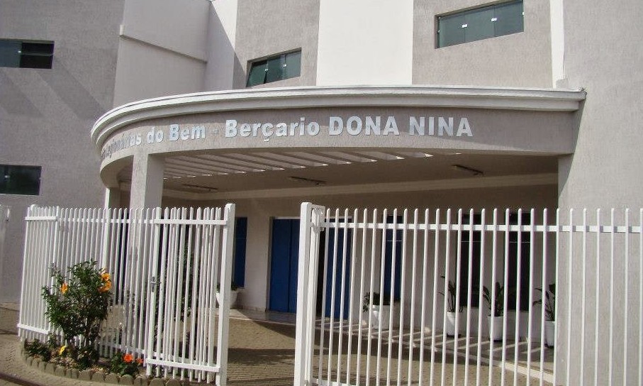 Bazar da Pechincha do Berçário Dona Nina acontece no sábado, 07