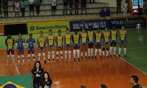 Vôlei feminino de Franca enfrenta neste sábado, 14, no Champagnat, o Osasco