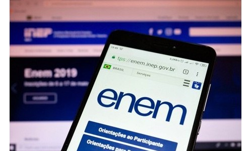 Data do Enem é mantida: edição deste ano terá provas impressas e digitais
