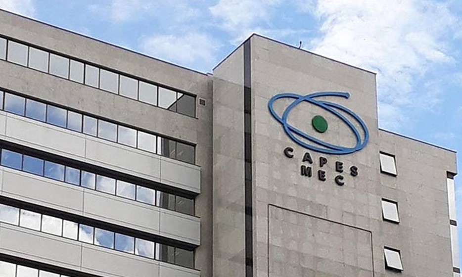 Capes inicia novo modelo de concessão de bolsas de pós-graduação na 6ª, 06