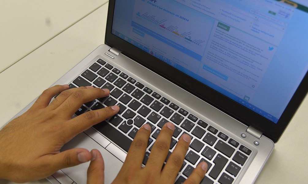 Receita libera consulta a lote residual de restituição do IR de 2008 a 2019