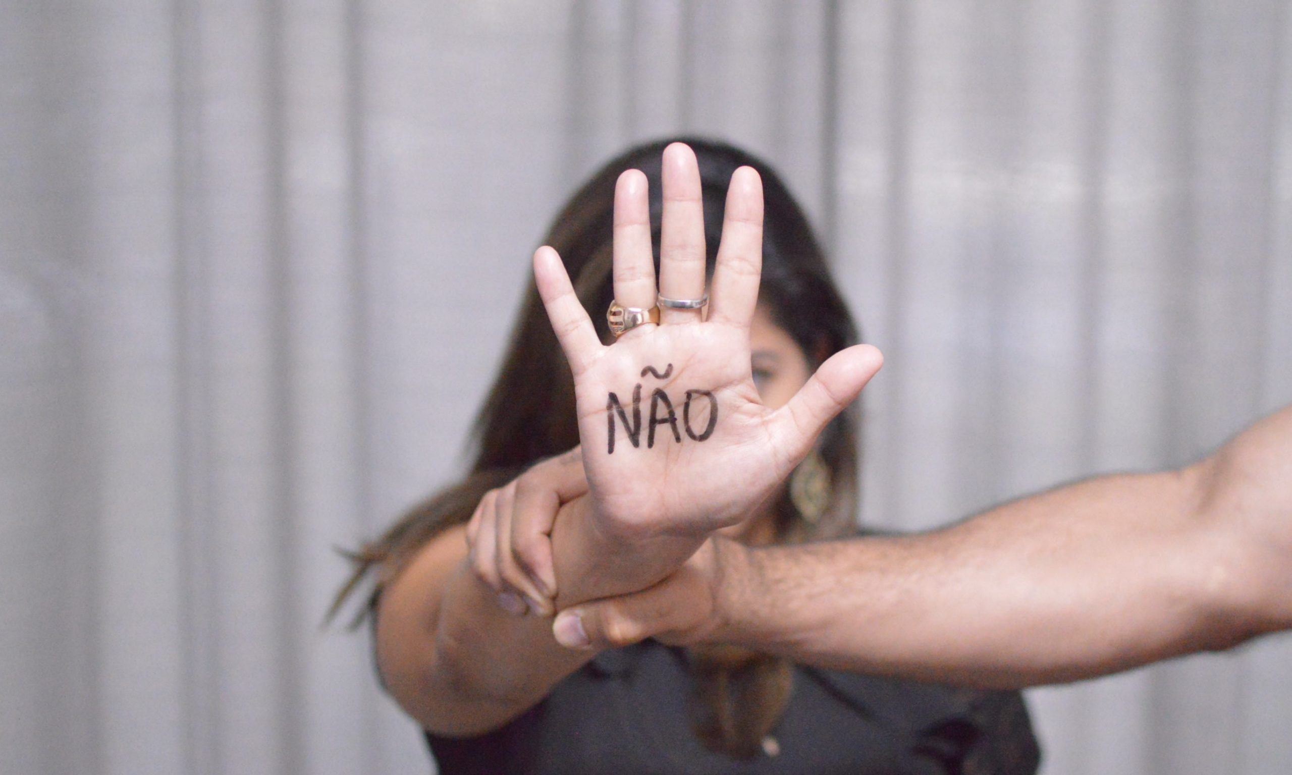 Não aceitar fim de relação é causa de 33% das agressões a mulheres, diz pesquisa