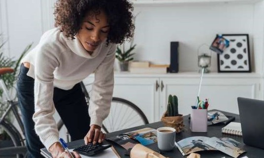 Home office: saiba como não sabotar seus esforços ao trabalhar em casa