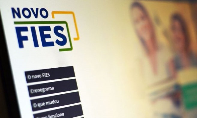 Selecionados do Fies têm até esta segunda, 02, para complementarem dados