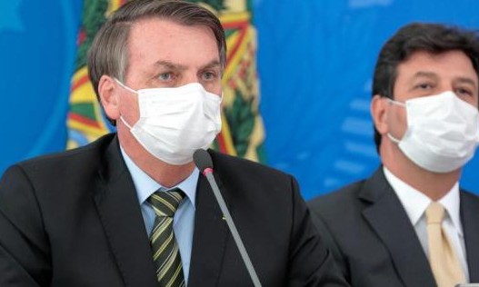 A empresários, Bolsonaro prevê catástrofe se paralisação aumentar