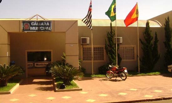 Com salário até R$ 8.052,25, Câmara de Guará inscreve para concurso público