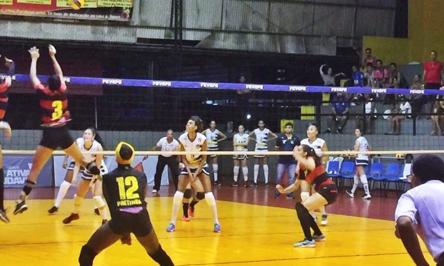 Pela 7ª rodada da Superliga B feminina, equipe de vôlei de Franca vence o Sport