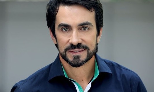 O que pensa o padre Fabio de Melo sobre o amor? Veja por suas frases