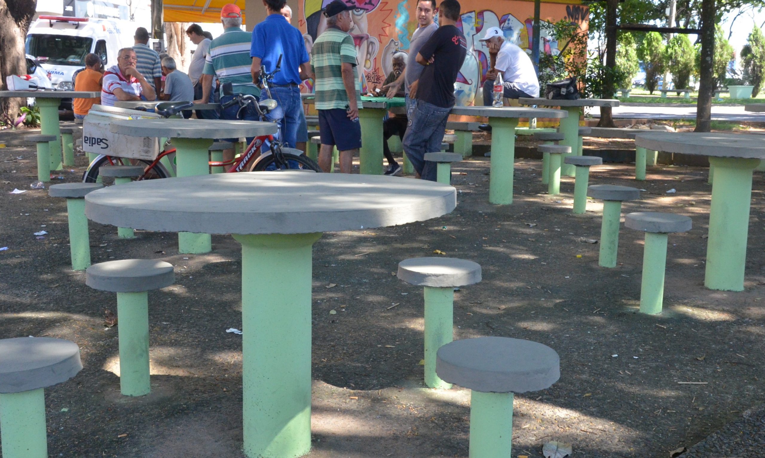 População pede e Prefeitura revitaliza Praça das Bandeiras em Franca