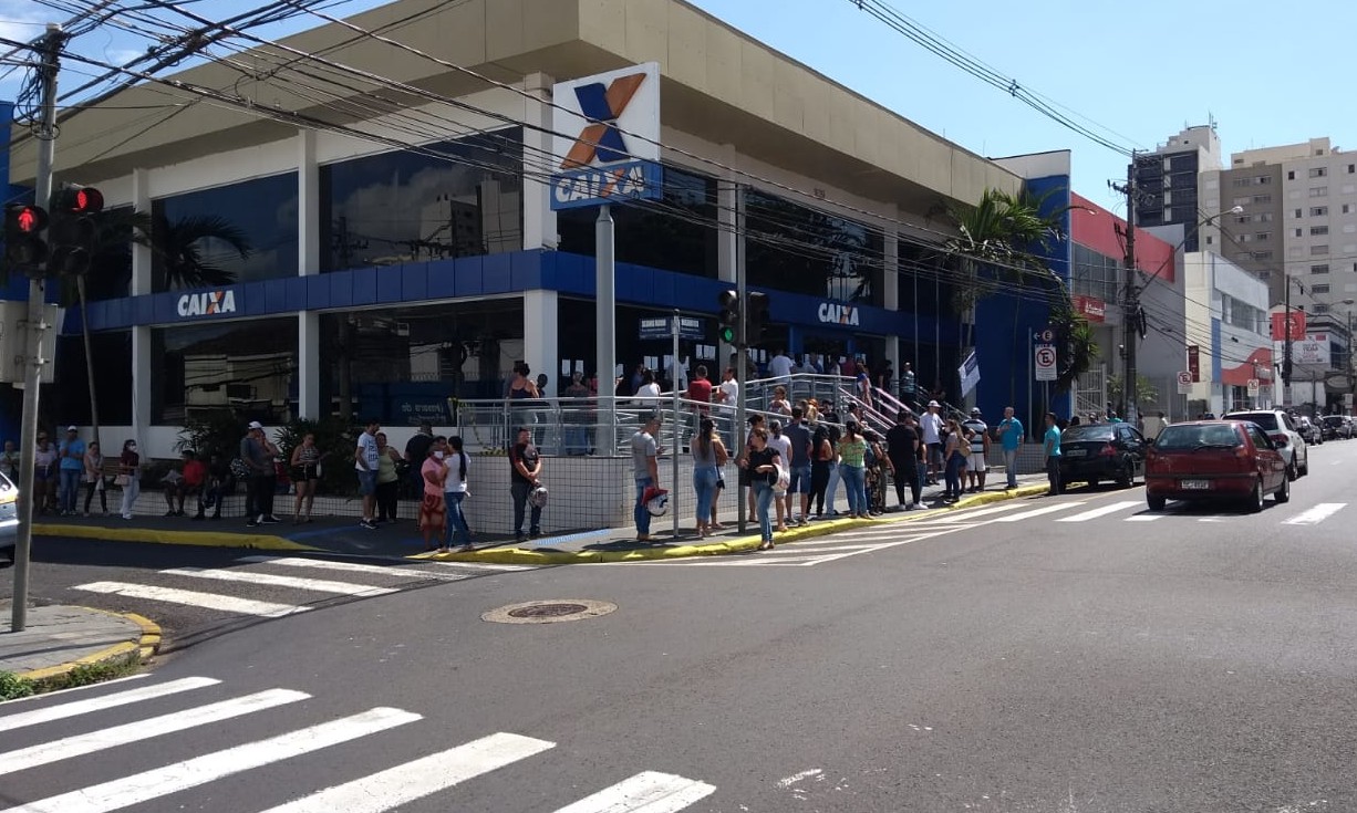 Movimento na agência da Caixa Federal de Franca preocupa as autoridades